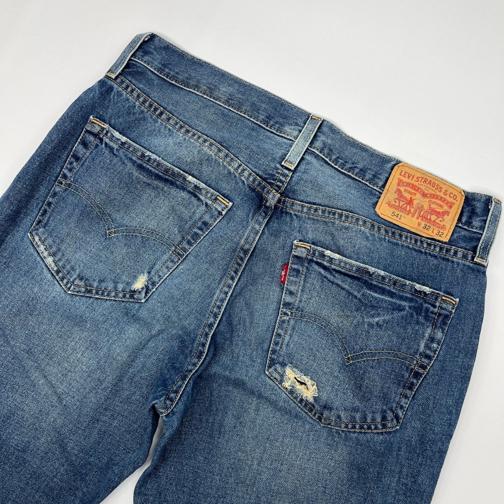 Levi's 541 Athletic Taper Distressed Jeans Blue 32x32 Streetwear Modern Denim